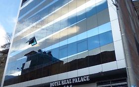 Hotel Real Palace Churin